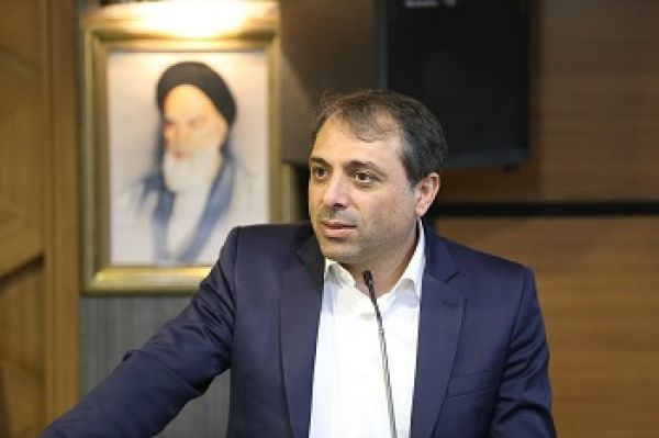 انتخاب بهاری فر به عنوان رئیس هیات رئیسه سندیکای بیمه گران ایران / تحول در تصمیمات سندیکائی